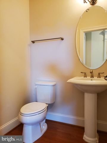 411 GREENEBAUM LN, Gaithersburg, MD 20878