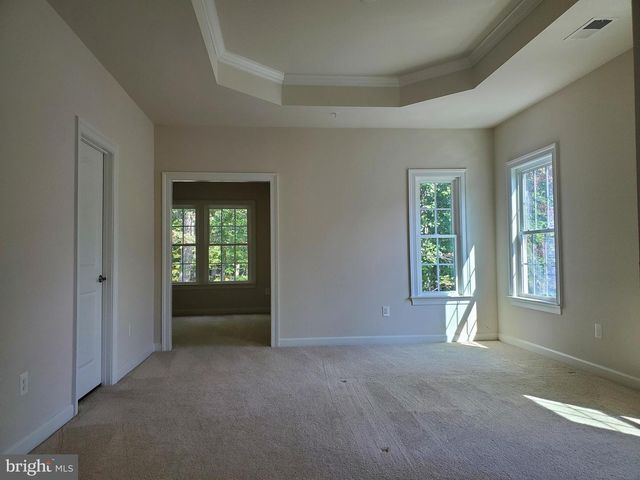 411 GREENEBAUM LN, Gaithersburg, MD 20878