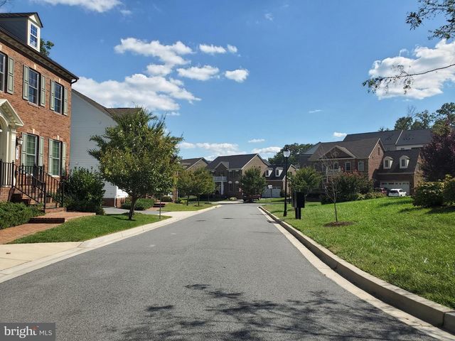 411 GREENEBAUM LN, Gaithersburg, MD 20878