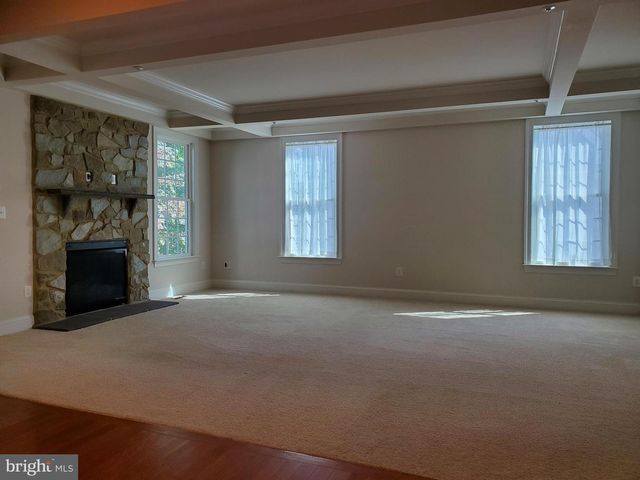 411 GREENEBAUM LN, Gaithersburg, MD 20878