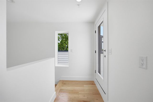4605 Belmont Avenue 102, Dallas, TX 75204