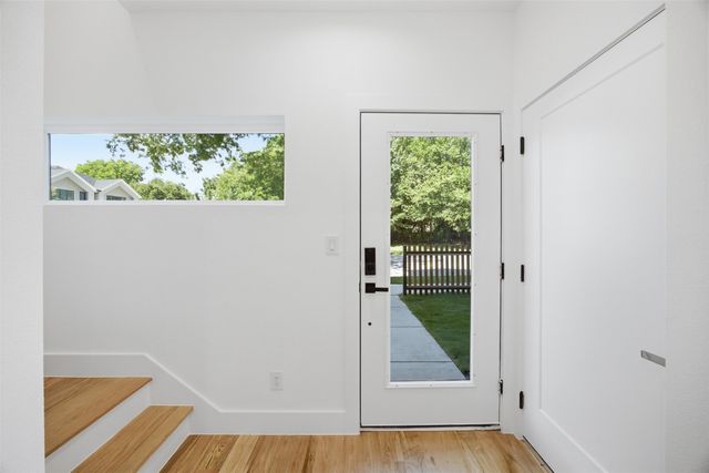 4605 Belmont Avenue 102, Dallas, TX 75204