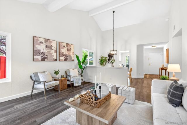 1272 Lancer Glen, Escondido, CA 92029