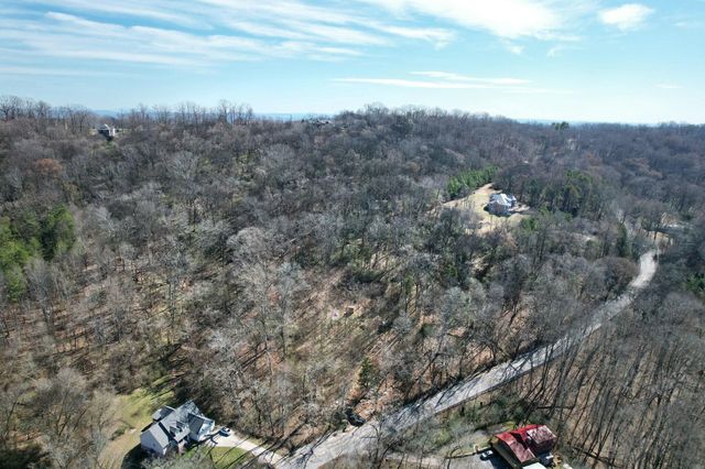 6829 Big Ridge Road, Hixson, TN 37343