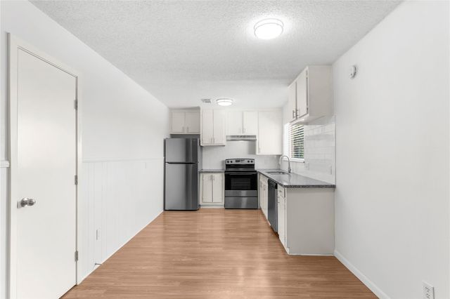 2325 15th Avenue N, Texas City, TX 77590