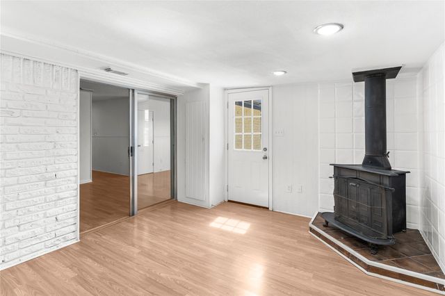 2325 15th Avenue N, Texas City, TX 77590