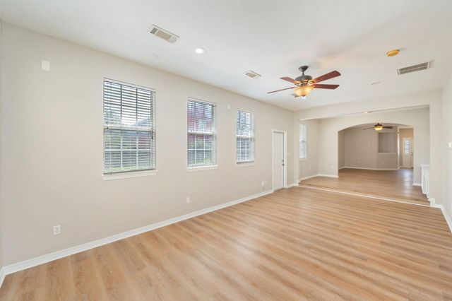 132 Peoria Boulevard, Crestview, FL 32536