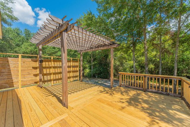 132 Peoria Boulevard, Crestview, FL 32536