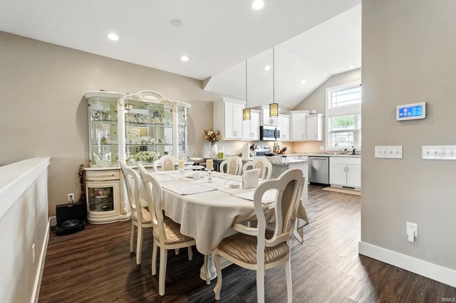 17009 Hamptons Parkway, New Haven, IN 46774