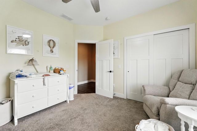 17009 Hamptons Parkway, New Haven, IN 46774