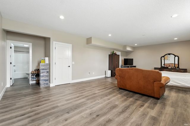 17009 Hamptons Parkway, New Haven, IN 46774