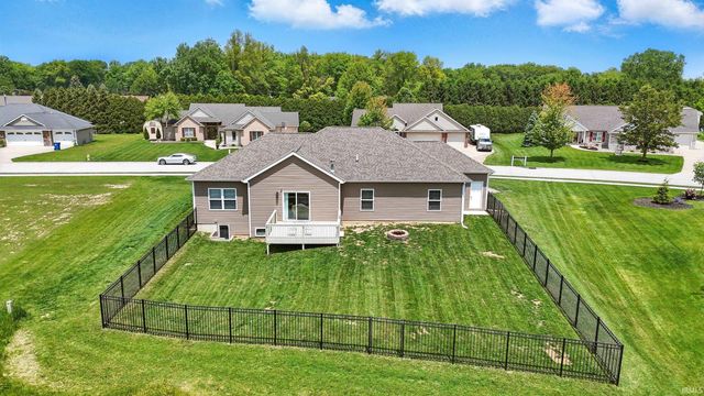 17009 Hamptons Parkway, New Haven, IN 46774