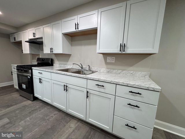 409 PRINTZ ST, Reading, PA 19606