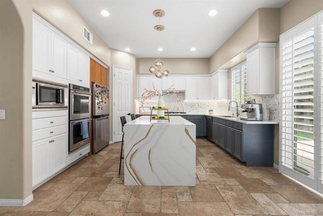 13788 Torrey Del Mar Dr, San Diego, CA 92130