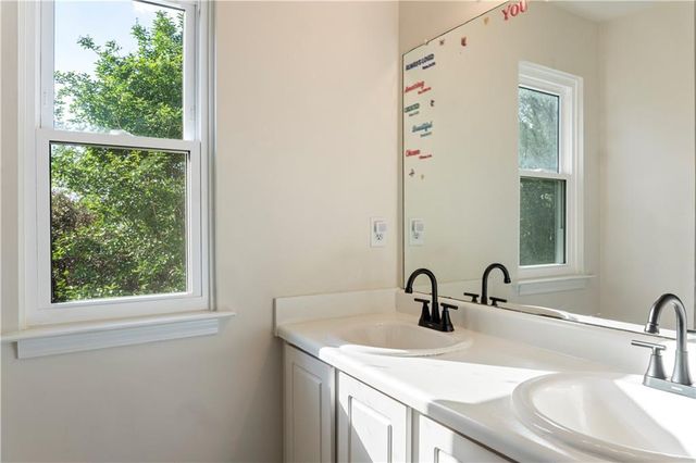 48 Hampton Drive, Cartersville, GA 30121