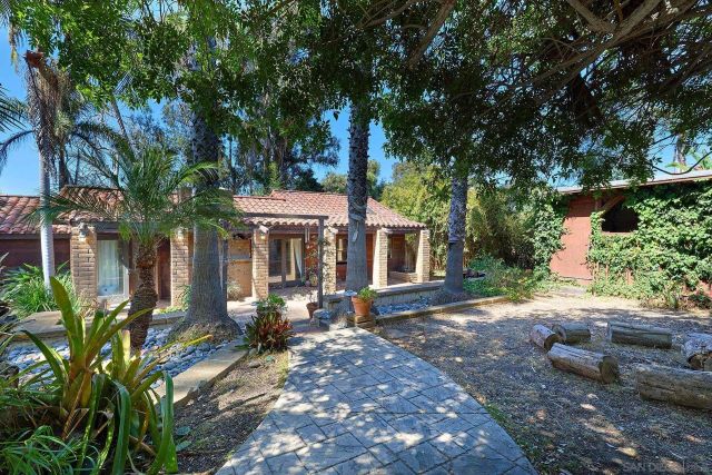 2081 Sheridan, Encinitas, CA 92024
