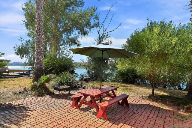 2081 Sheridan, Encinitas, CA 92024