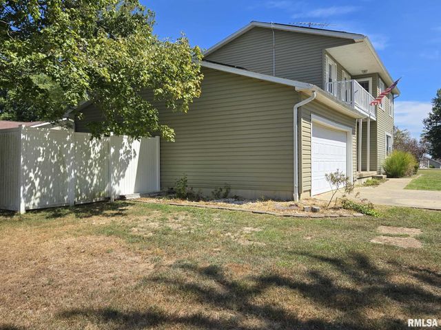 108 MOCKINGBIRD Lane, Woodlawn, IL 62898