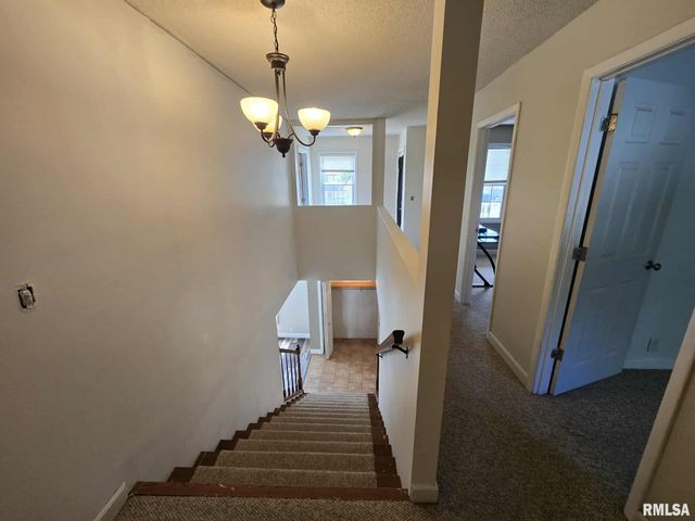 108 MOCKINGBIRD Lane, Woodlawn, IL 62898