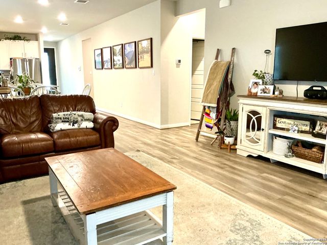 1540 Arcadian Lily, San Antonio, TX 78245