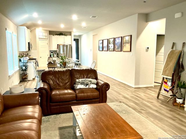 1540 Arcadian Lily, San Antonio, TX 78245