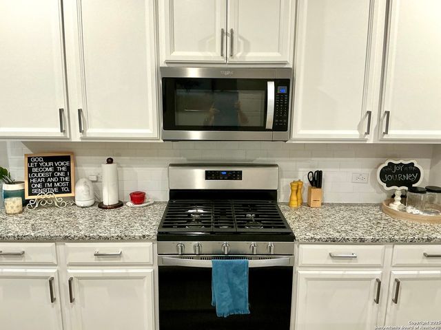 1540 Arcadian Lily, San Antonio, TX 78245