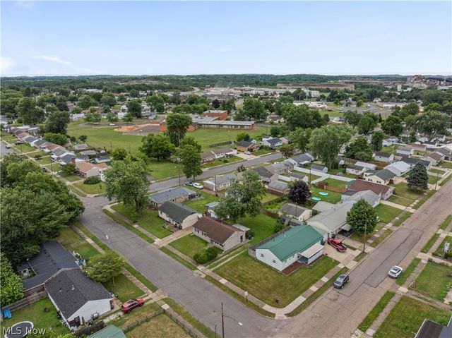 2656 22ND Street NE, Canton, OH 44705