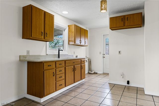 2656 22ND Street NE, Canton, OH 44705