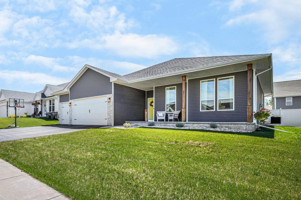 313 Cherry Street, Edgerton, WI 53534
