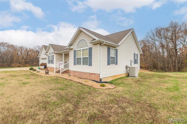 5263 State Highway J, Puxico, MO 63960