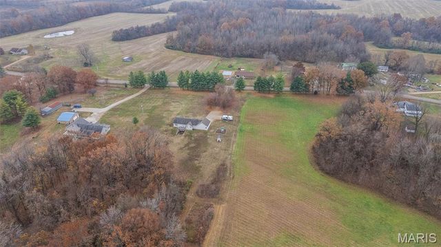 5263 State Highway J, Puxico, MO 63960