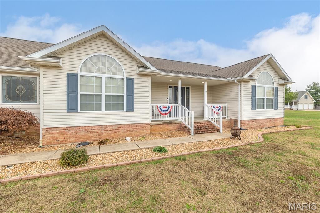 5263 State Highway J, Puxico, MO 63960