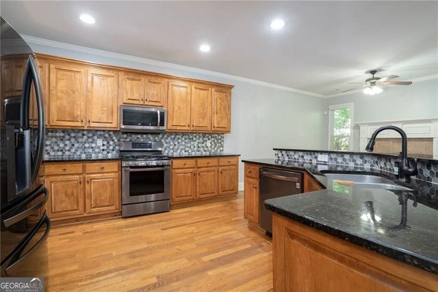 320 Baymist Drive, Loganville, GA 30052