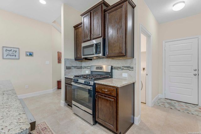 9818 Bricewood Oak, San Antonio, TX 78254