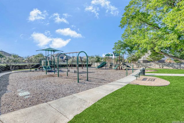 9818 Bricewood Oak, San Antonio, TX 78254