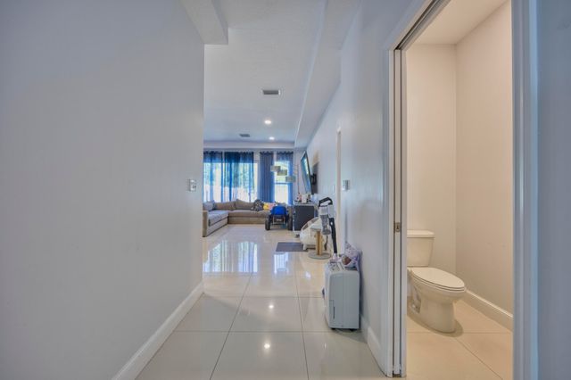 941 Fitch Drive, West Palm Beach, FL 33415