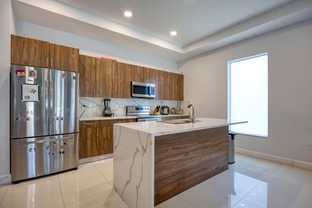 941 Fitch Drive, West Palm Beach, FL 33415