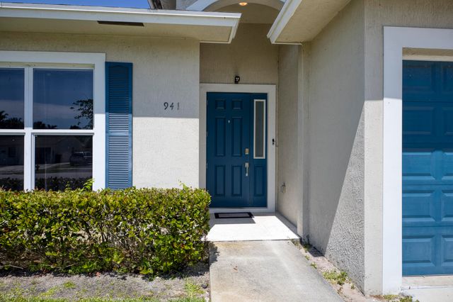 941 Fitch Drive, West Palm Beach, FL 33415