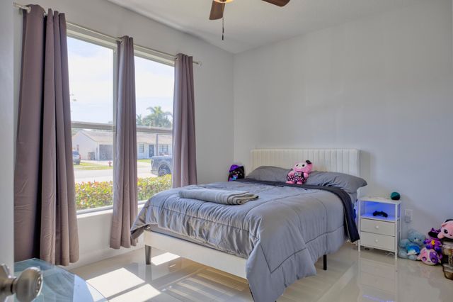 941 Fitch Drive, West Palm Beach, FL 33415