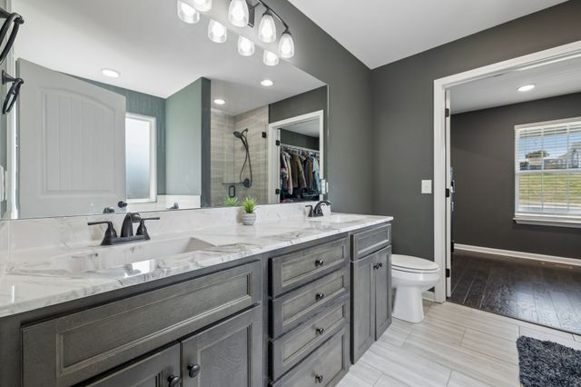 145 Diane Loop, White Bluff, TN 37187