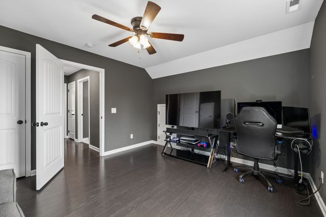 145 Diane Loop, White Bluff, TN 37187