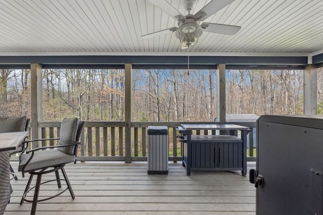 145 Diane Loop, White Bluff, TN 37187