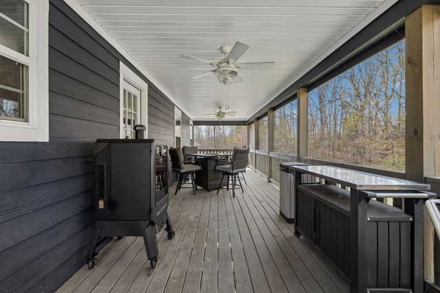 145 Diane Loop, White Bluff, TN 37187