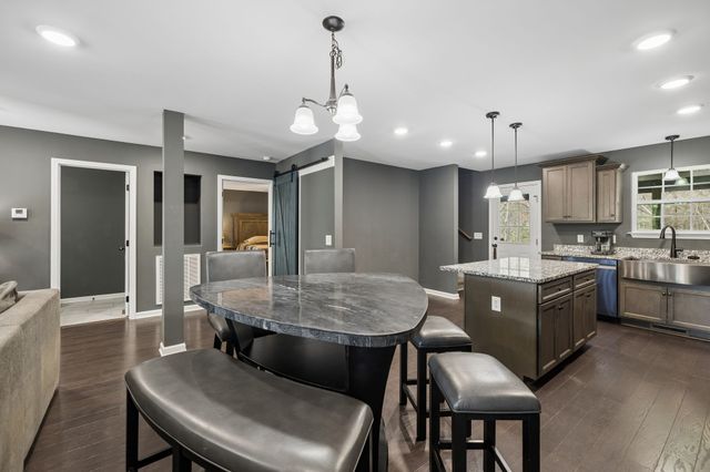 145 Diane Loop, White Bluff, TN 37187