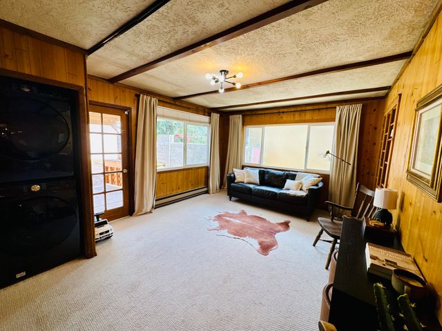 1620 Parsifal Street NE, Albuquerque, NM 87112