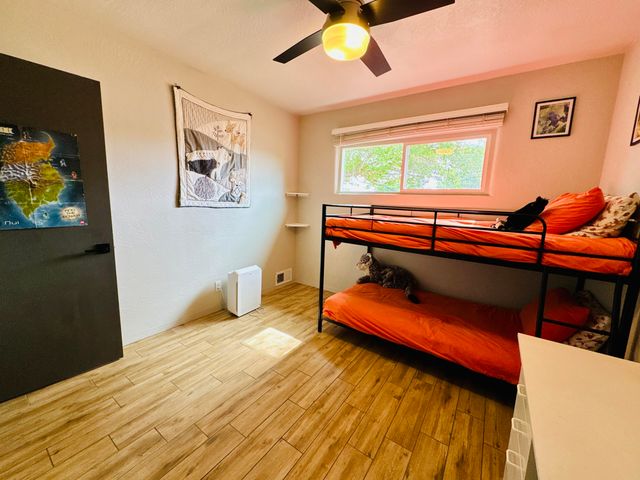 1620 Parsifal Street NE, Albuquerque, NM 87112