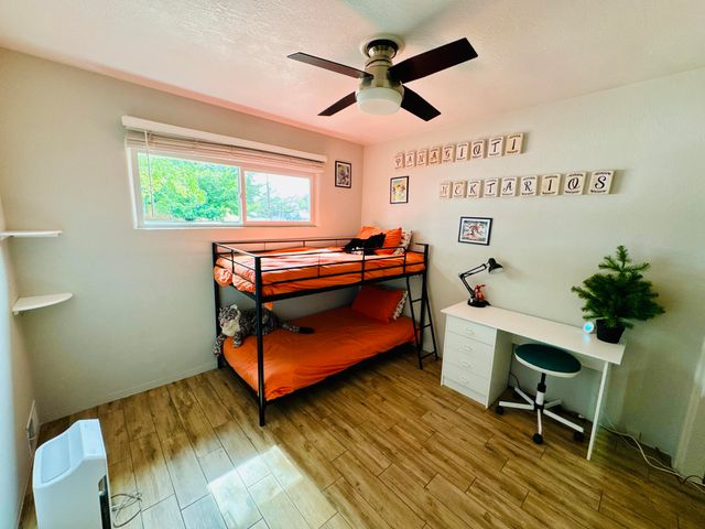 1620 Parsifal Street NE, Albuquerque, NM 87112
