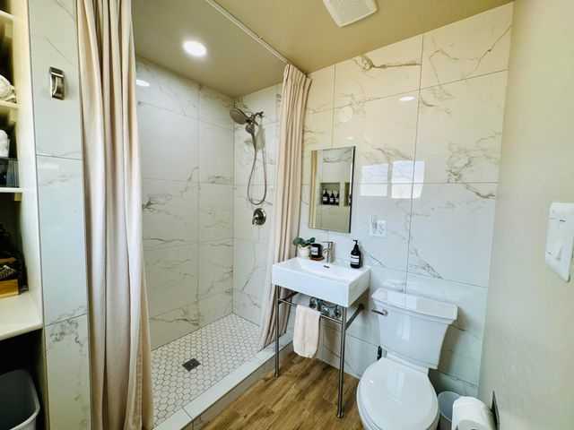 1620 Parsifal Street NE, Albuquerque, NM 87112