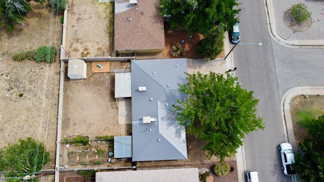 1620 Parsifal Street NE, Albuquerque, NM 87112