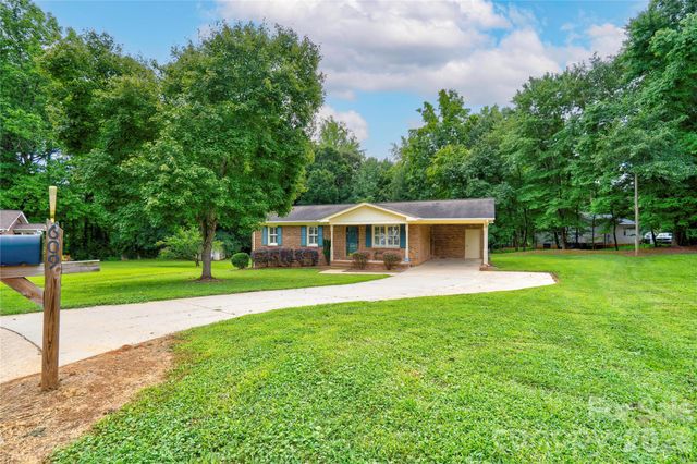 609 Blythe Street, Shelby, NC 28152